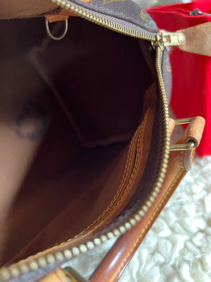 Louis Vuitton Speedy 25 Monogram Authentic Leather Handbag